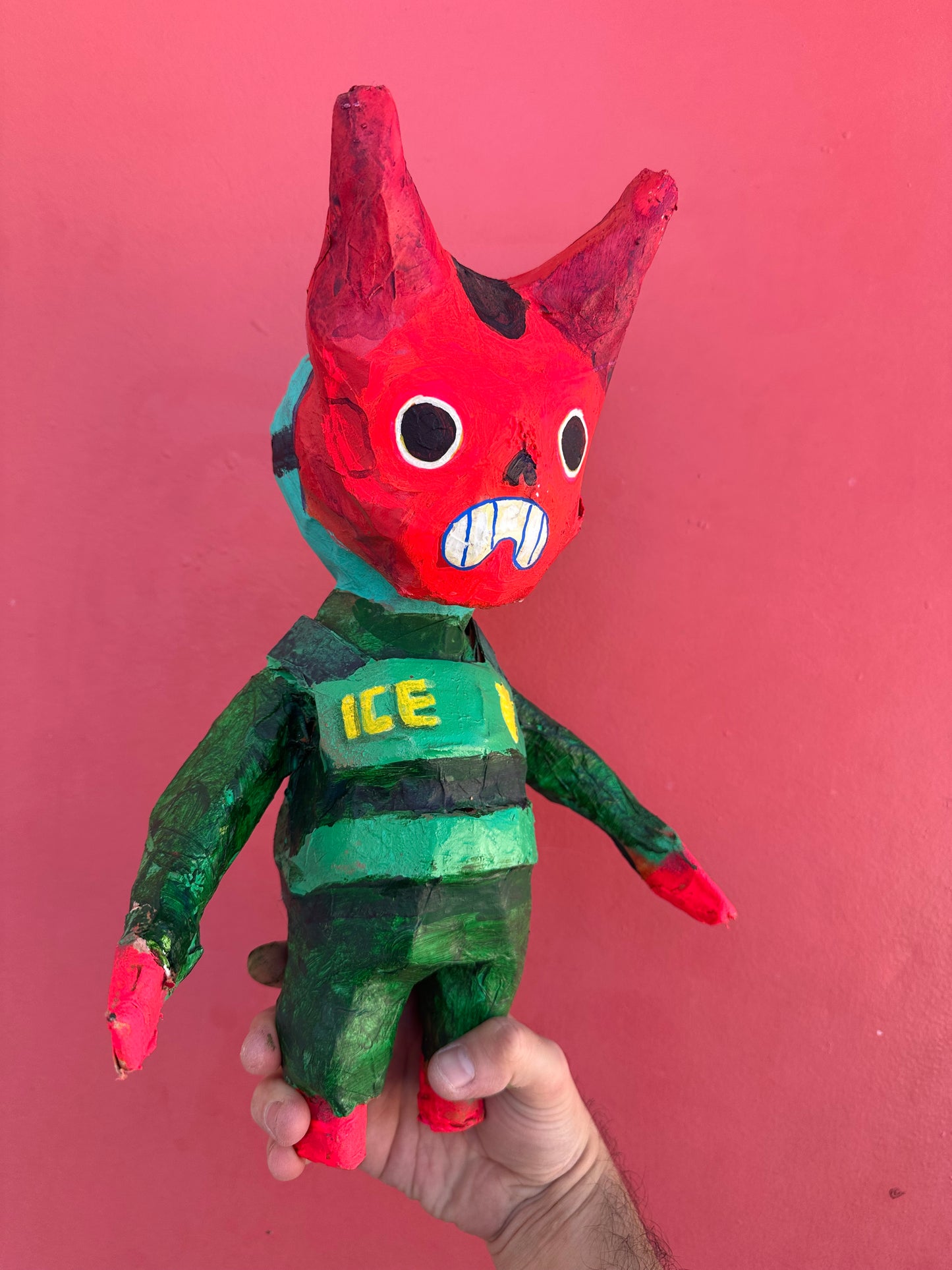 Mauro de la Tierra - La Migra