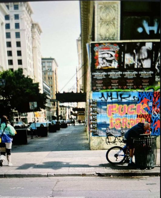 Walkslowhomie "Just another day in DTLA"