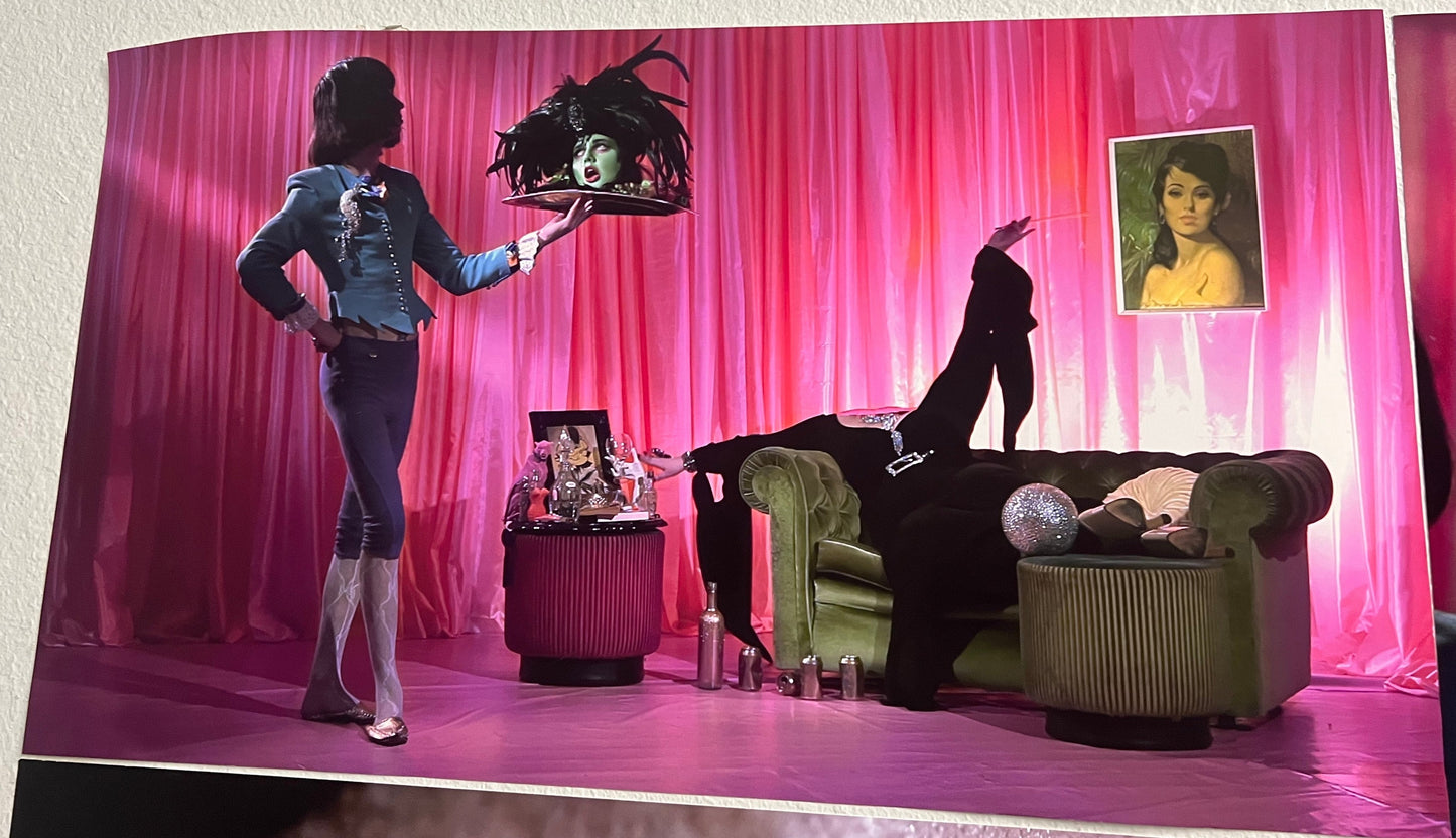 Angel Rose - The Green Carnation #4
