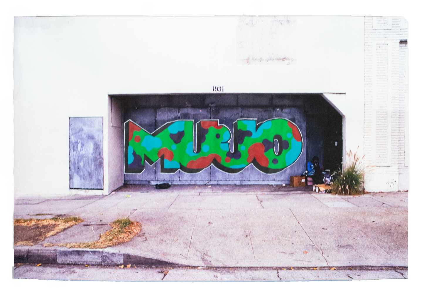 MUJO	"Mystery Machine"