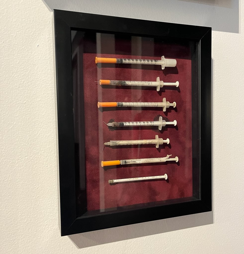 Baer - Dead Best Friends (Needle Shadow Boxes)